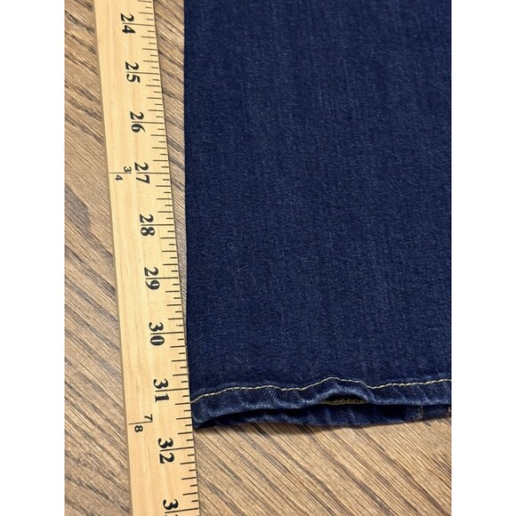 True Religion Women's Jean Pants Joey Flare Jeans Low-Rise Size 28 (32 Waist) - Picture 8 of 13